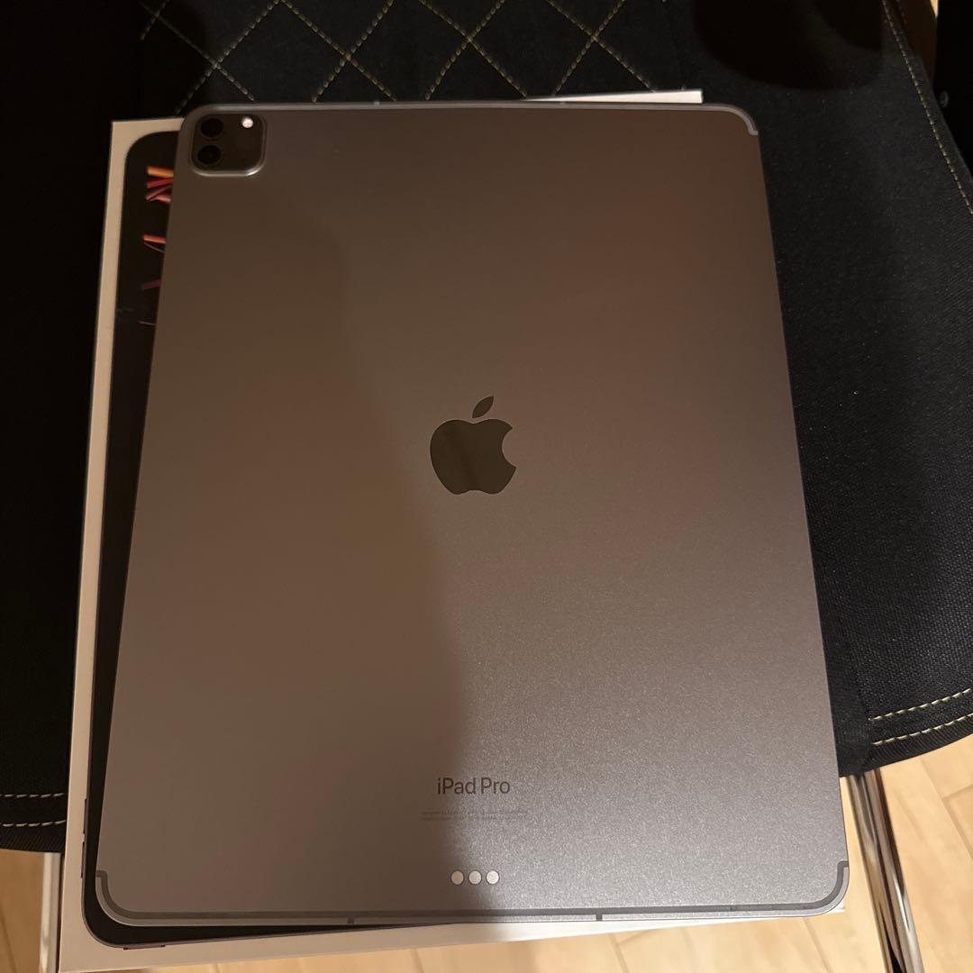 s*i様 iPad Pro 12.9インチ (第6世代) Wi-Fi + Cel