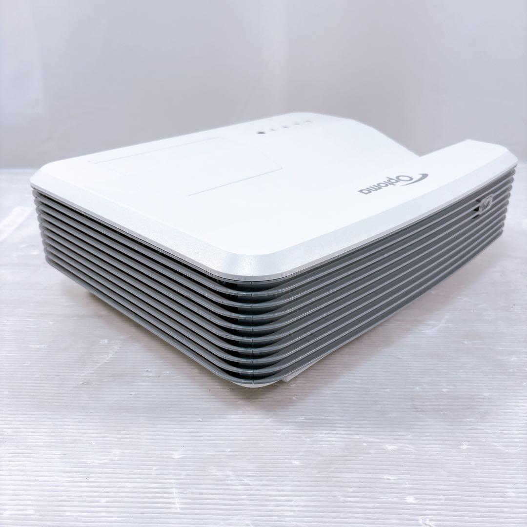 【極美品】OPTOMA 超短焦点フルHDプロジェクター EH320UST