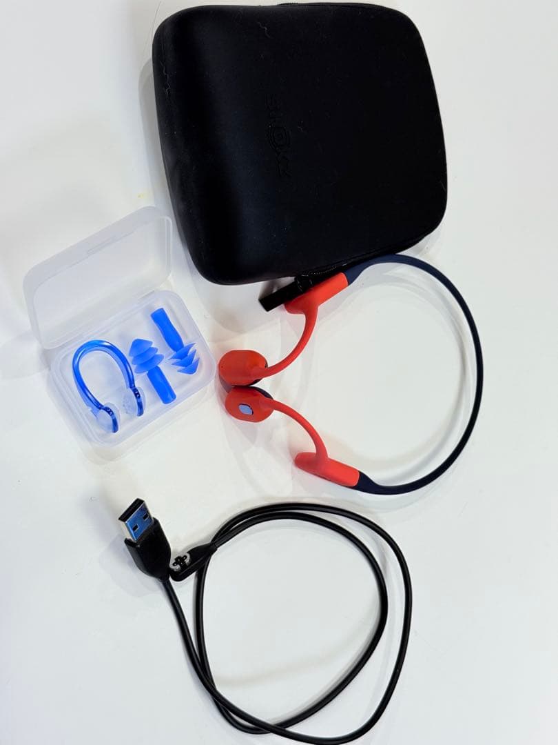 SHOKZ OPENSWIM PRO 骨伝導イヤホン