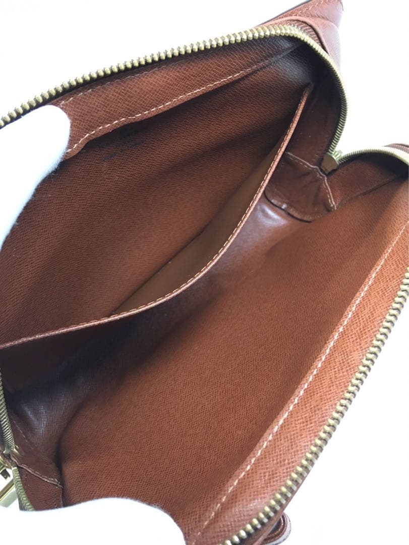 ルイヴィトン　モノグラム　オルセー　クラッチバッグ　ハンドバッグ