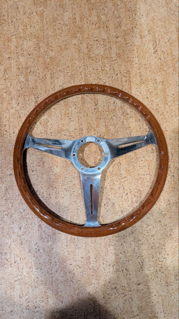 ワケアリ　ナルディ　NARDI　ウッドステアリング　ハンドル