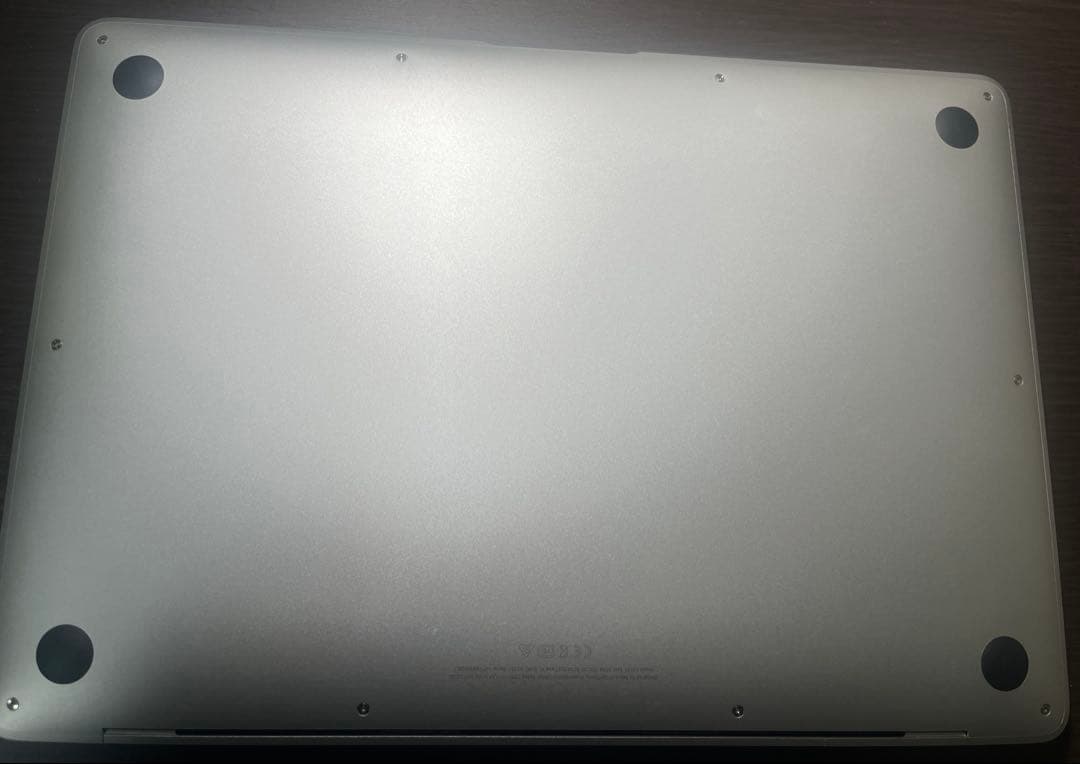 MacBook Air M1 メモリ8GB/ SSD256GB 13インチ