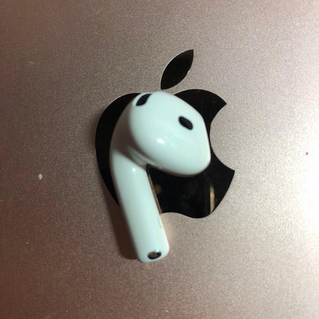 Apple AirPods 第4世代　ANC A3056 左耳　左　左側