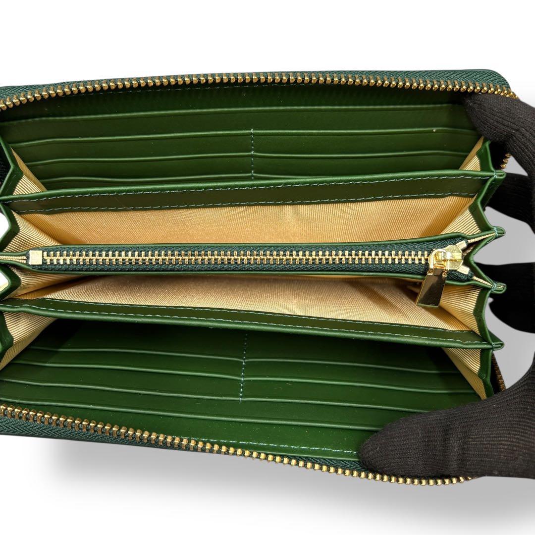 新品未使用 リアル シャイニングクロコ ラウンドファスナー ヘンローン グリーン