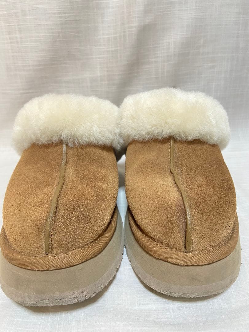 【値下げ】UGG アグムートン スリッパ 厚底 サンダル ディスケット