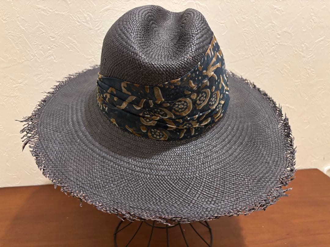 なつ　ブルネロクチネリ　濃紺ストローハット　レディース　フリーサイズ