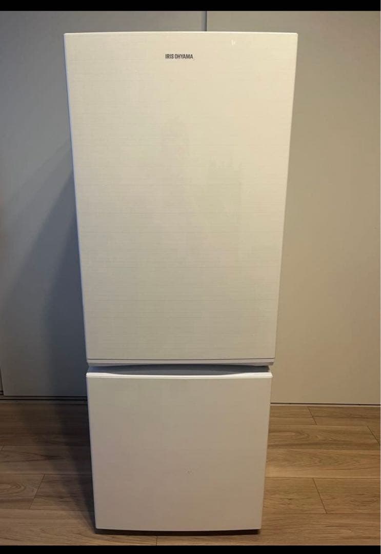 送料込み！2018年製　冷凍冷蔵庫 156L 静音