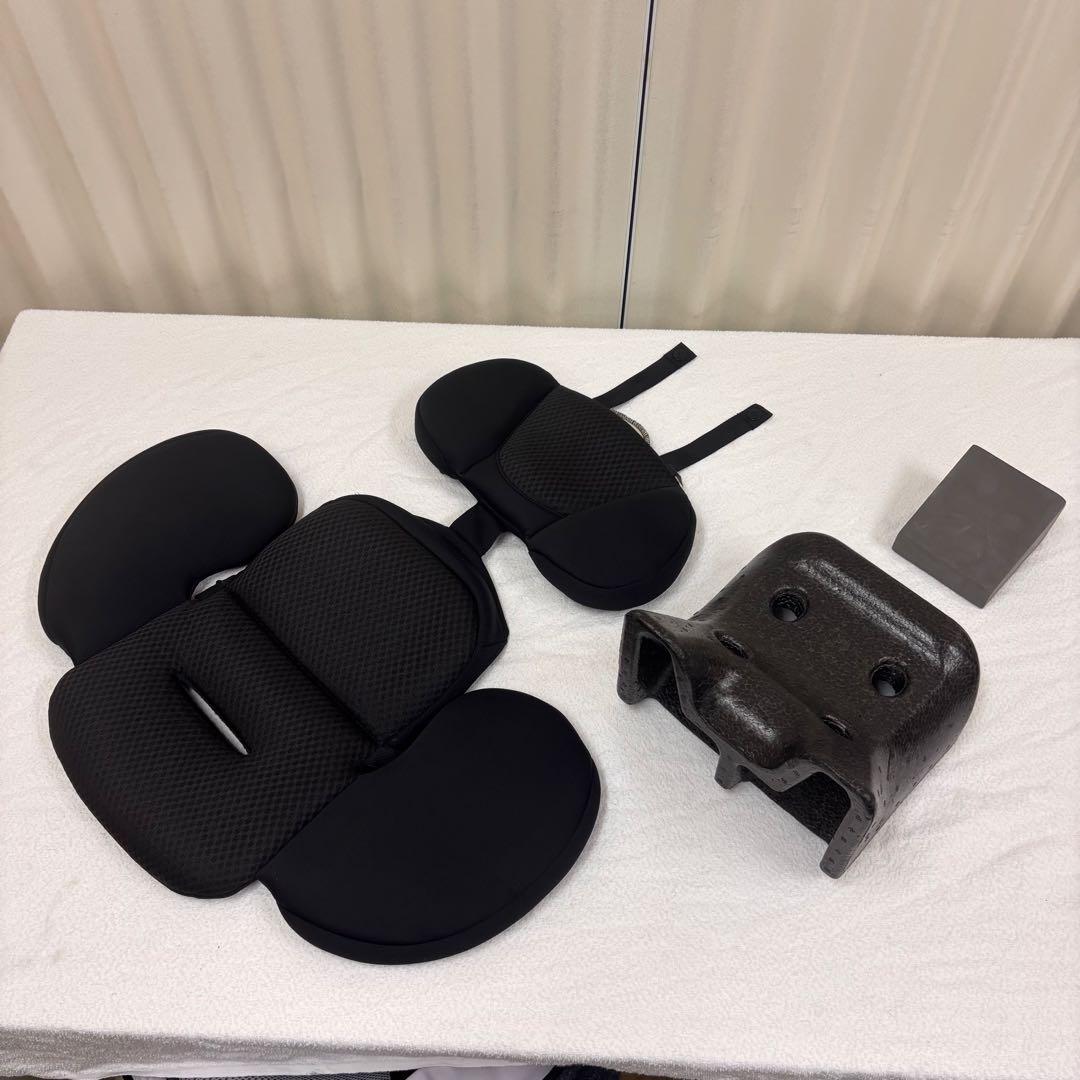 お洗濯済　☆極美品☆　コンビ　THE S　ザエス用　インナークッション　ブラック