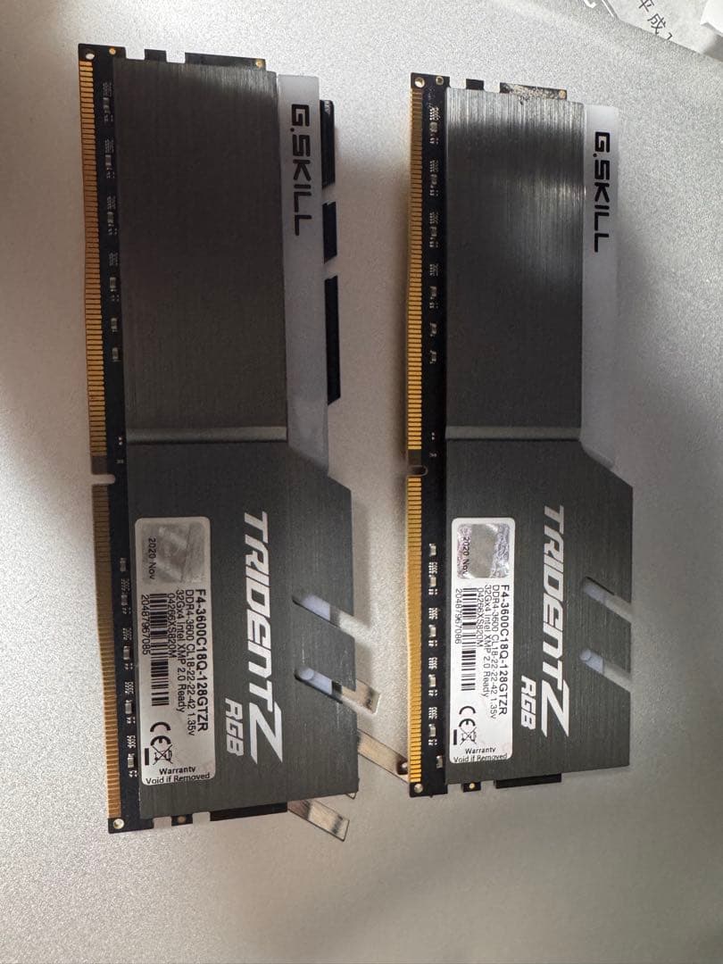 メモリー G.SKILL TRIDENT Z RGB DDR4 64GB 3600MHz