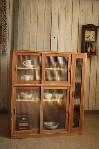 古い木枠のモールガラス戸棚　収納棚　食器棚　本棚　キャビネット　古家具