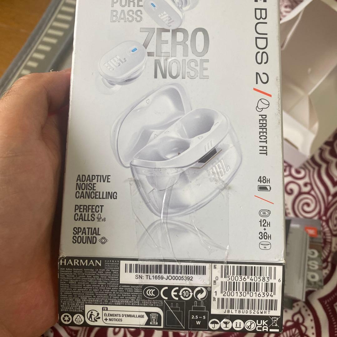 JBL Tune Buds 2 ホワイト ワイヤレスイヤホン