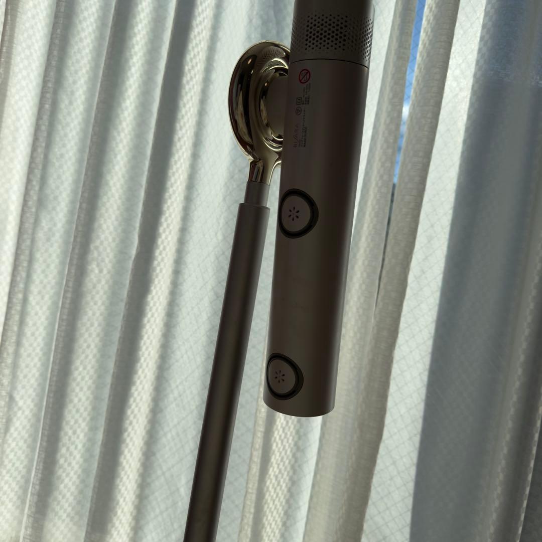 BISARA Pro ハンズフリー　ヘアドライヤー ホワイト　スタンド式