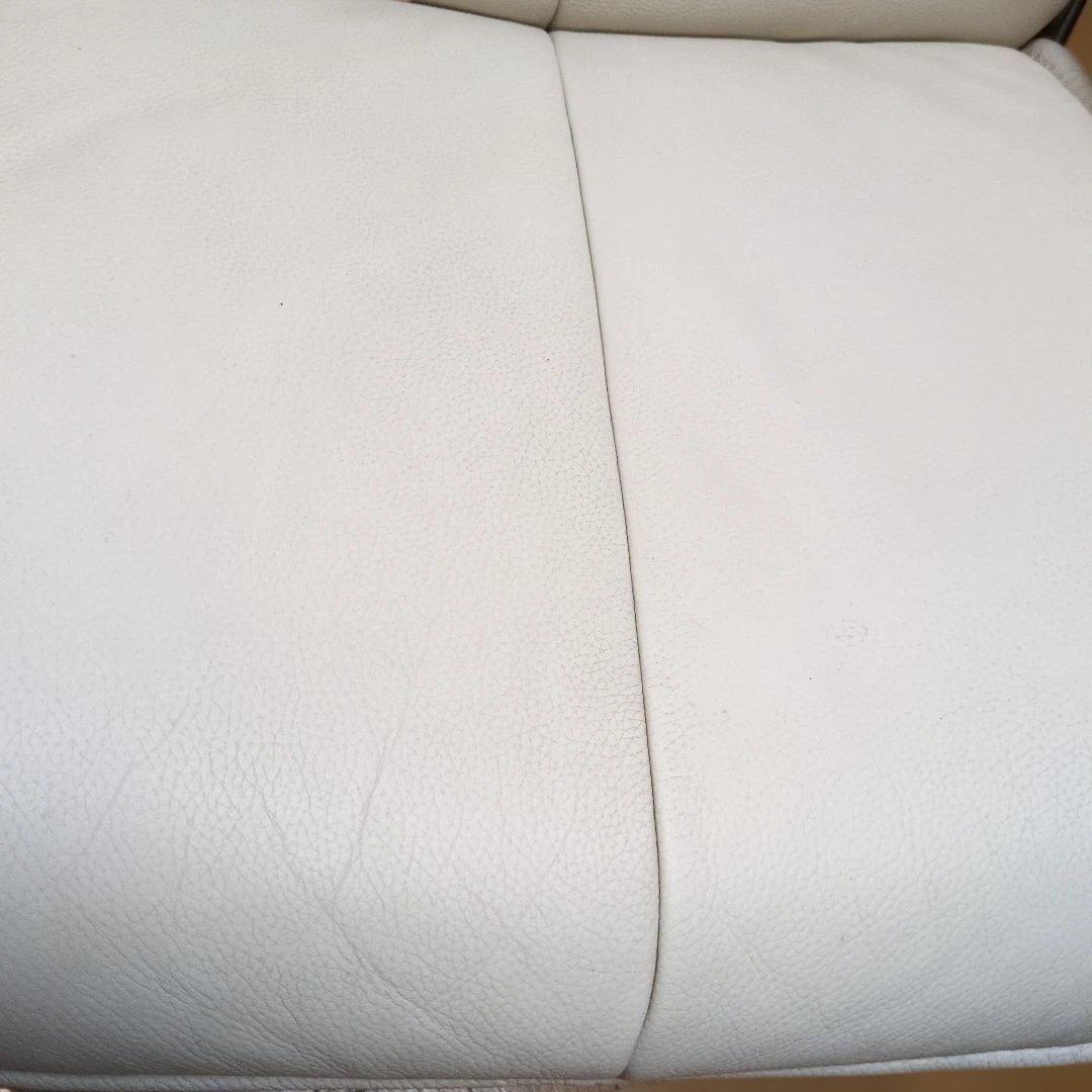 エコーネス　ホワイトレザーアームチェア