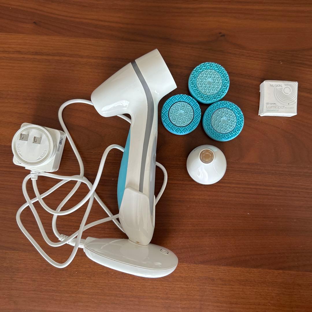 NUSKIN ニュースキン ルミスパ洗顔ブラシ