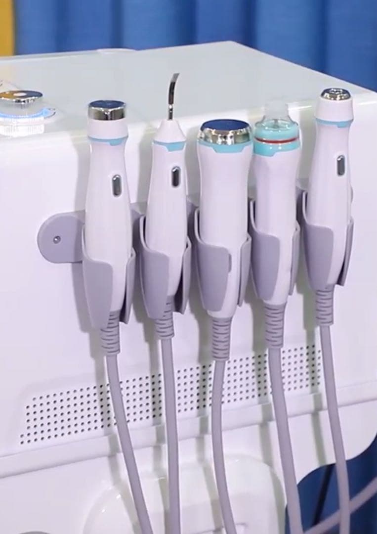 【新品取引】リスキンデバイスPro 美容機器　エステ機器