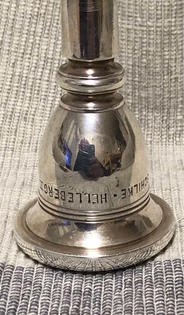 値下げ　シルキー ヘルバーグⅡ schilke helleberg