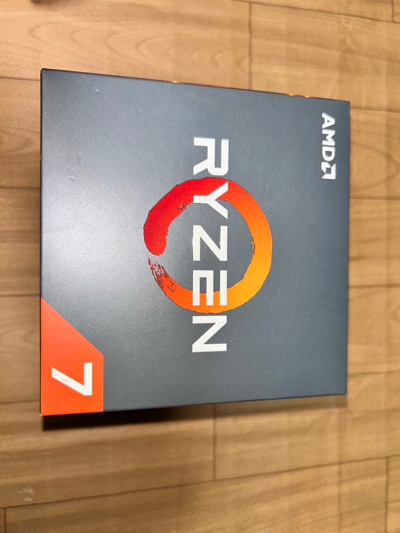 AMD RYZEN 7 2700X 本体 CPUクーラー付き