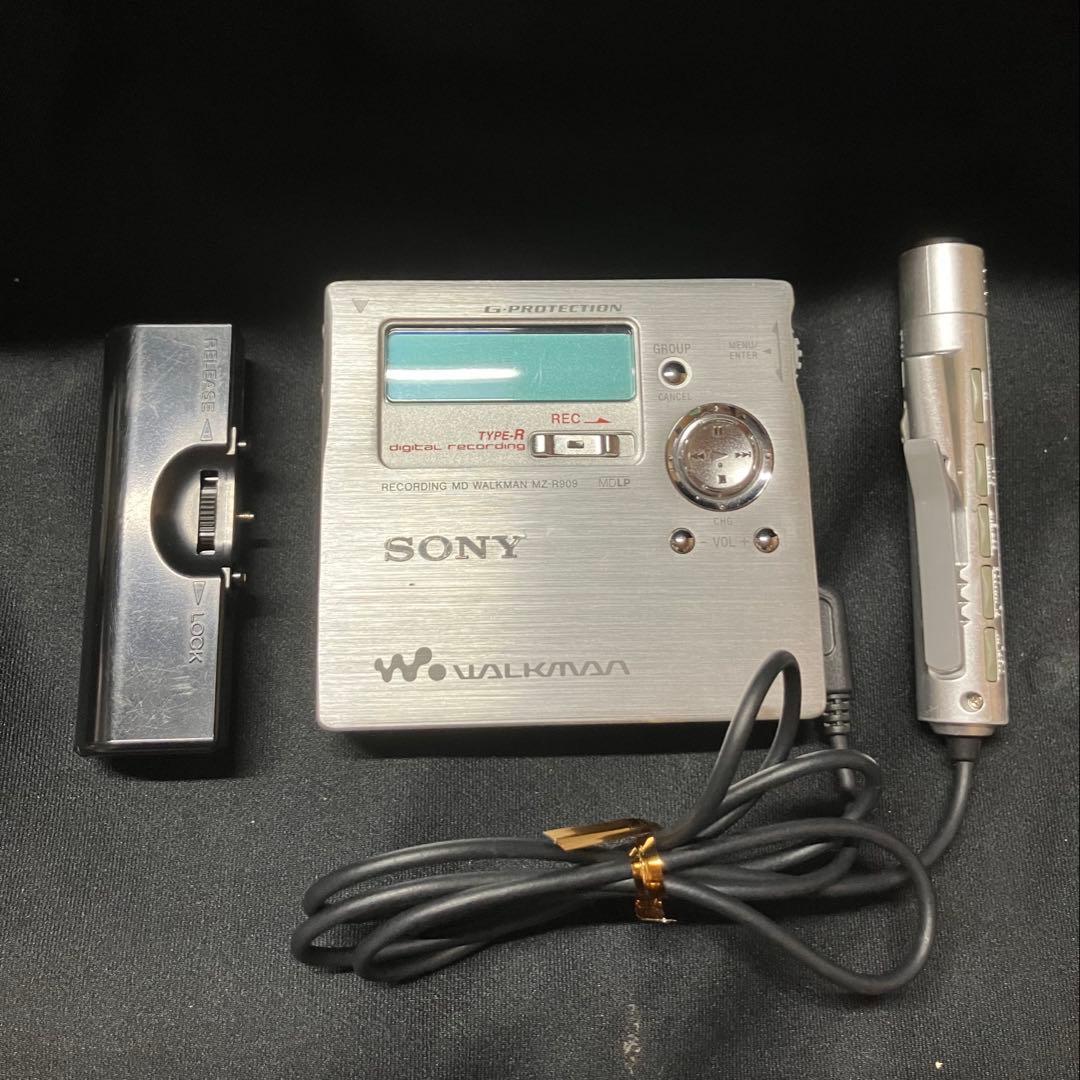 SONY MZ-R909 MDウォークマン ジャンク扱い　B2293