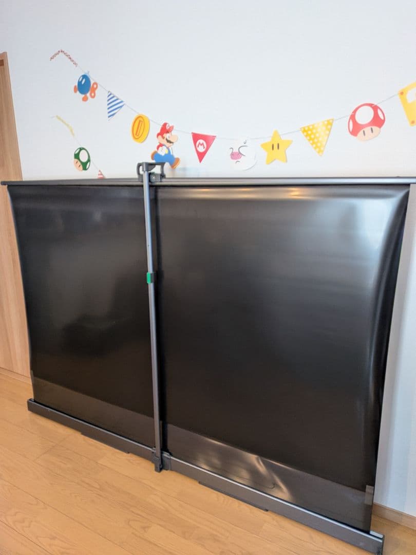 IZUMICOSMO　自立型スクリーン　プロジェクター