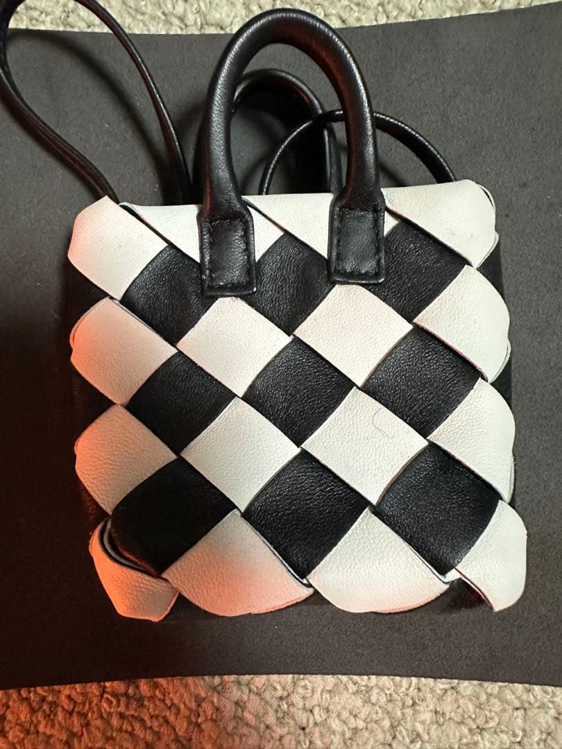 ボッテガヴェネタ バッグチャーム