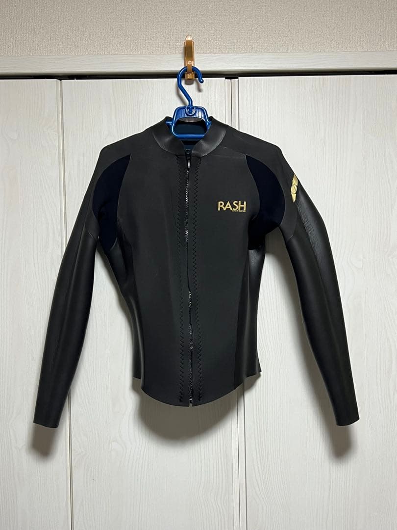 美品　 RASHタッパー（３mm） L size 【期間限定値引き】