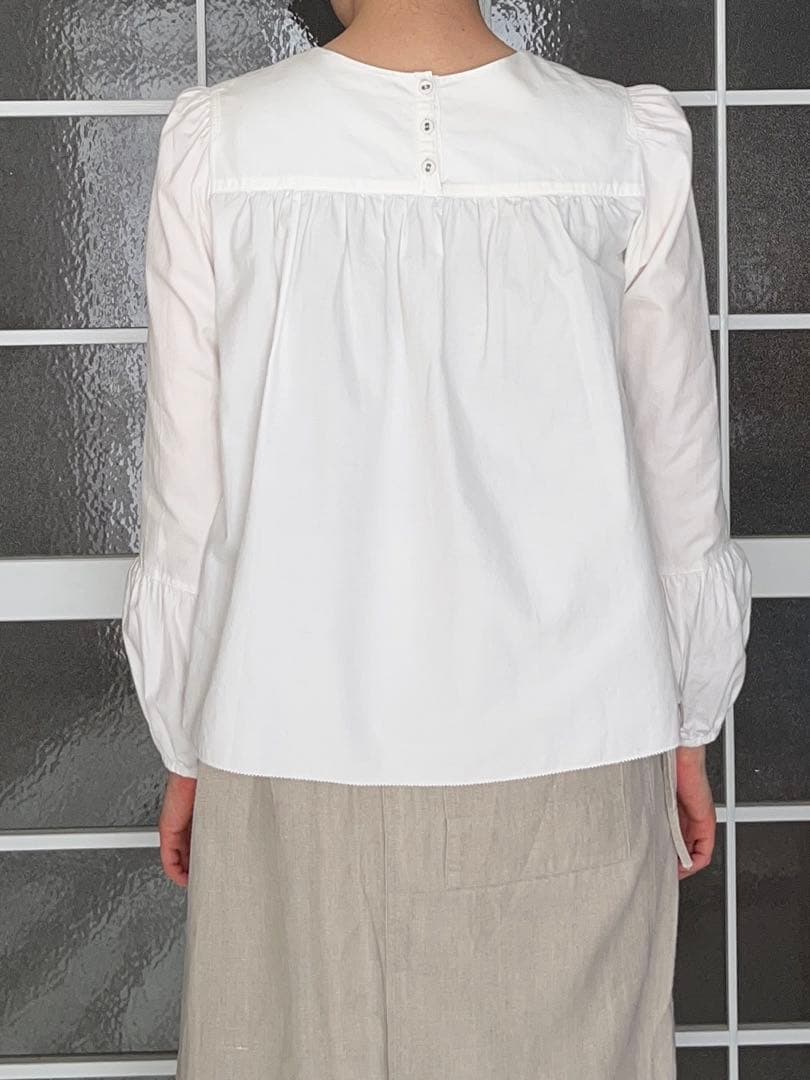 ミナペルホネンfog night ブラウスホワイト