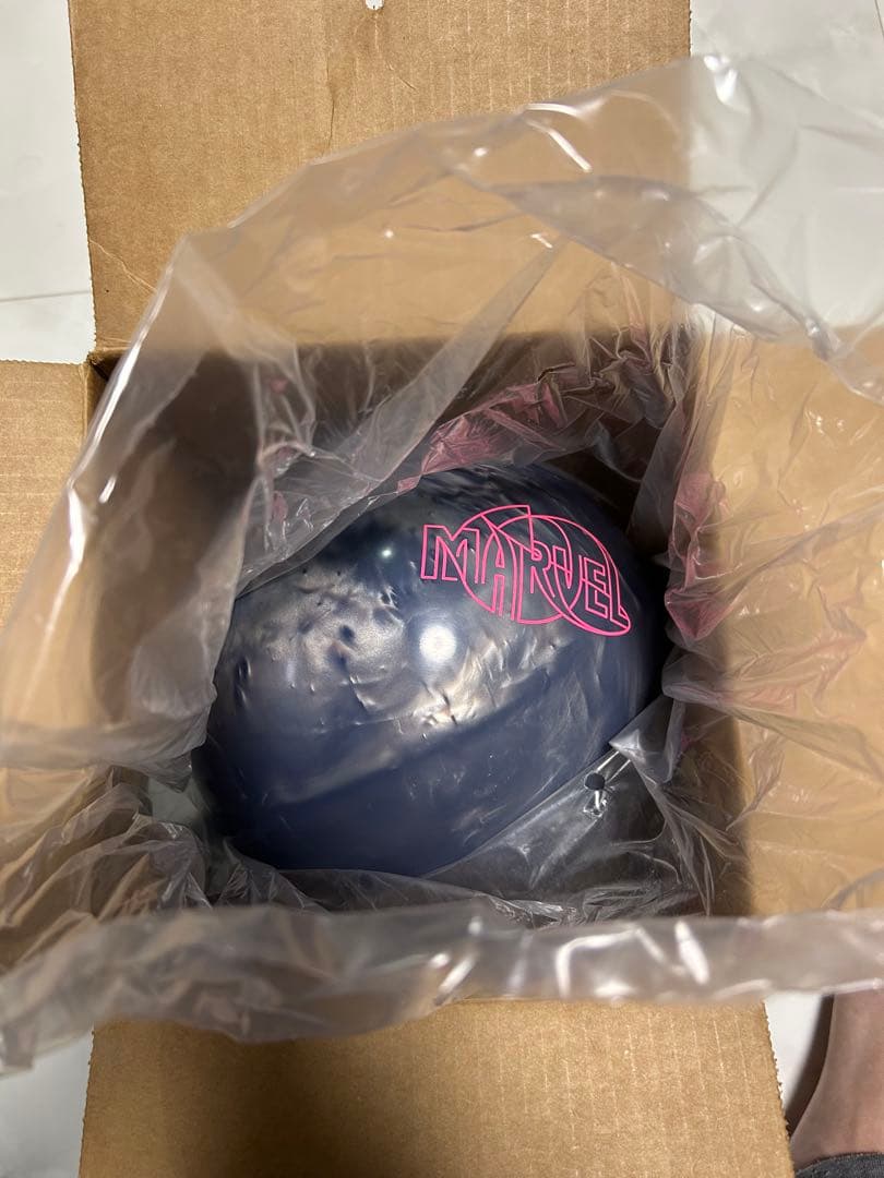 Storm Marvel Maxx Silver ボウリングボール 15lb