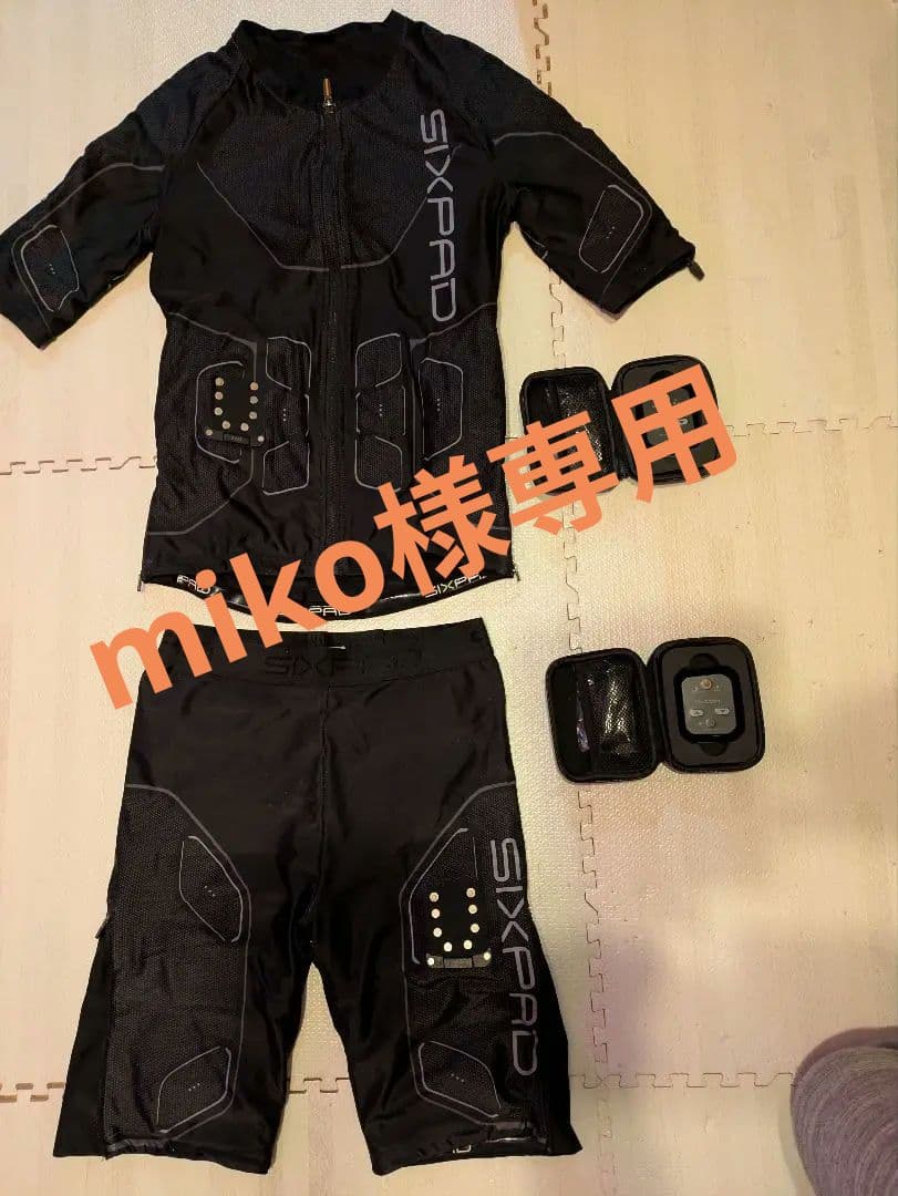 【miko】SIXPAD Powersuit　上下セット（男性用Mサイズ）
