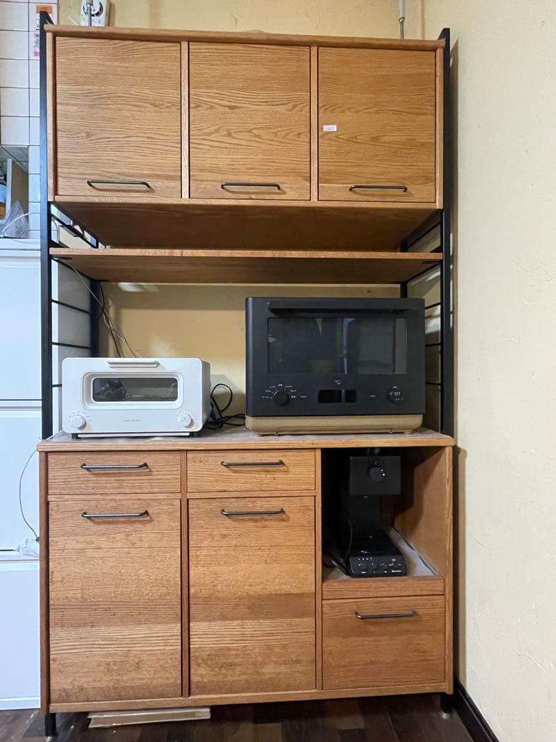 モモナチュラル　食器棚