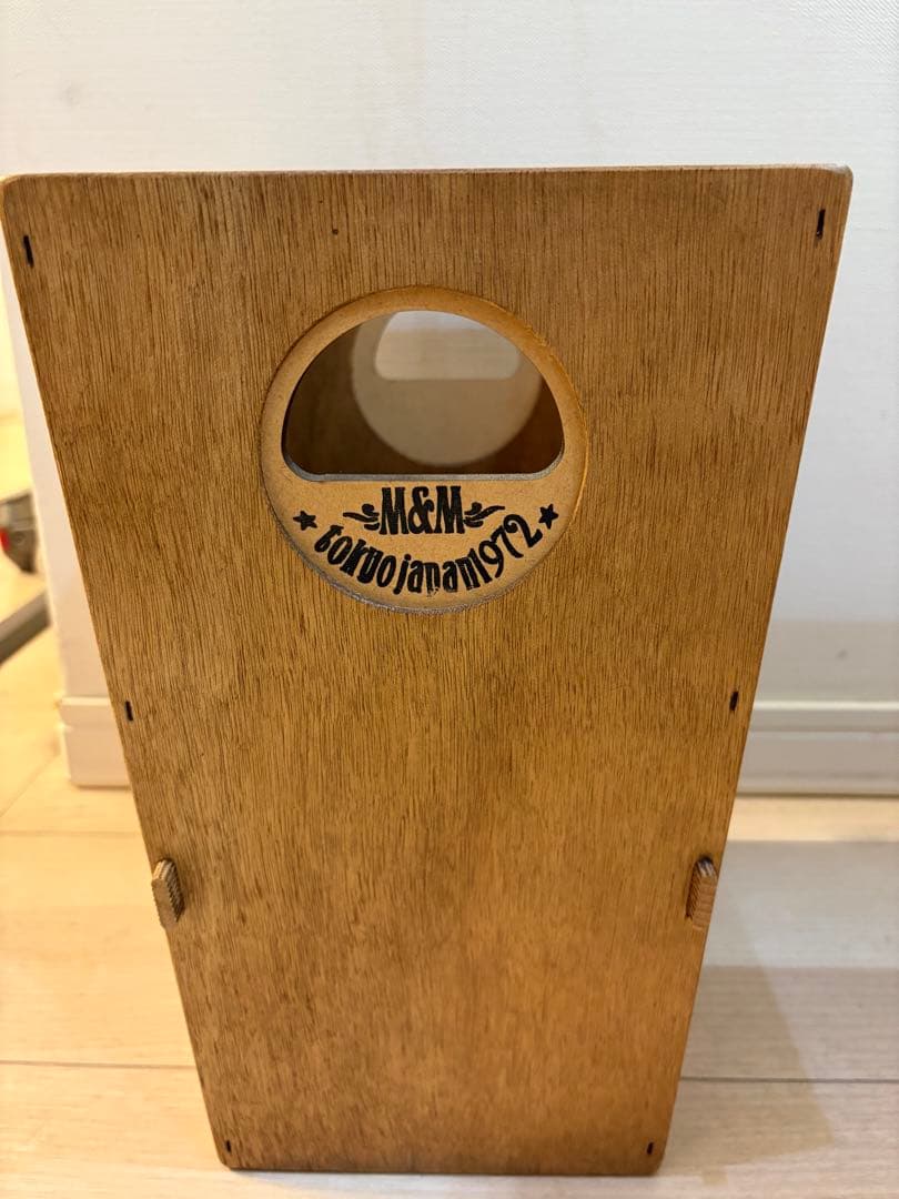 M&M Furniture CUSTOM PERFORMANCE ゴミ箱