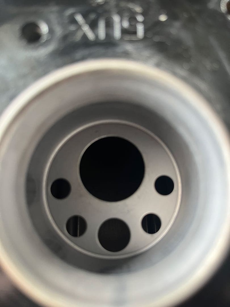 XJR1300 RP17J 燃料タンク フューエルタンク