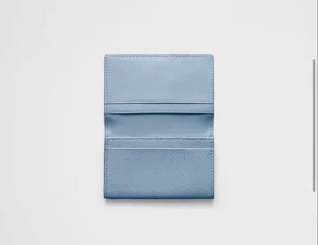 【新品】PRADA サフィアーノ トライアングル カードケース【お値下げ中】