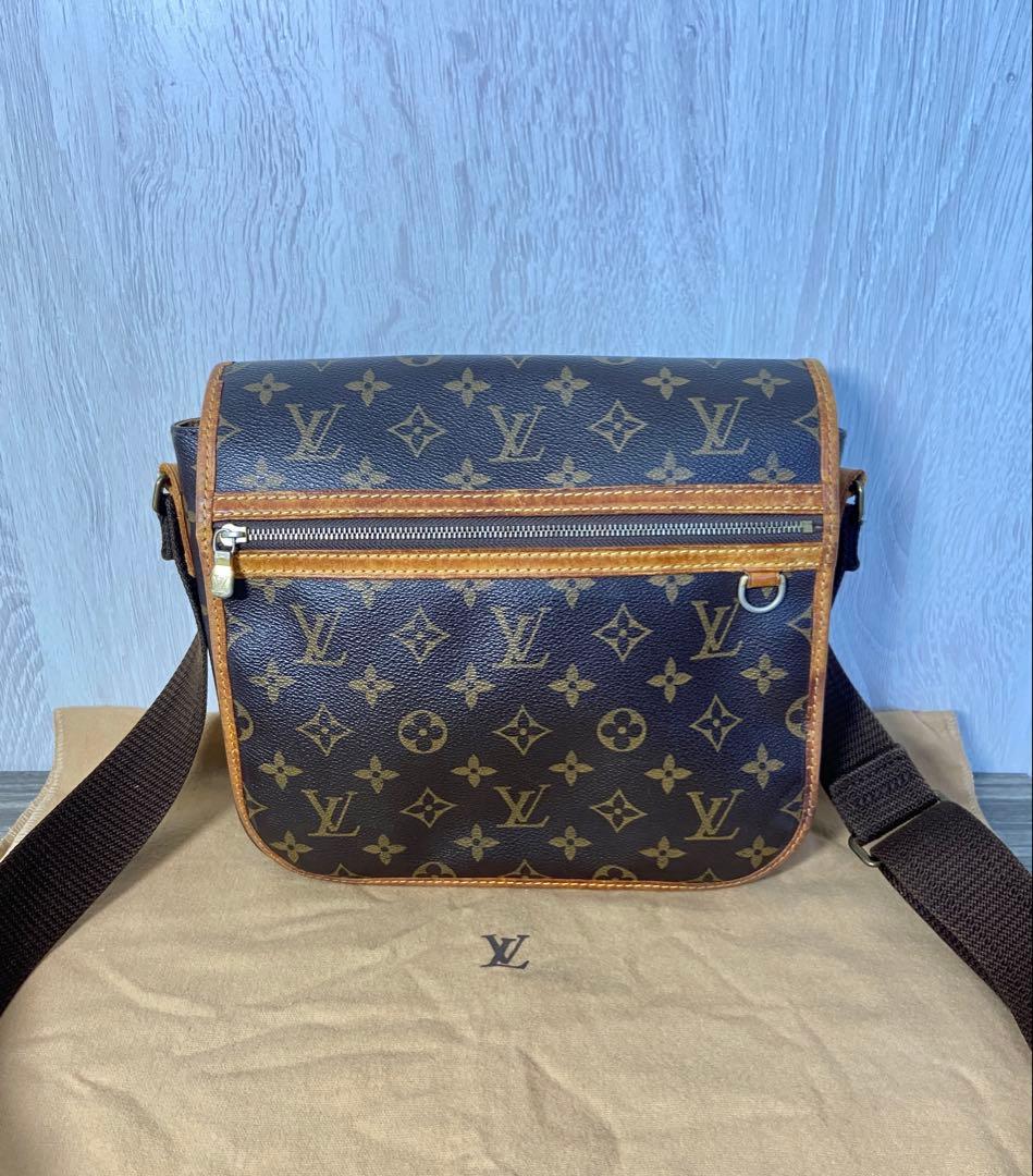 ルイヴィトン　モノグラム　ボスフォール　メッセンジャーバッグ　M40106