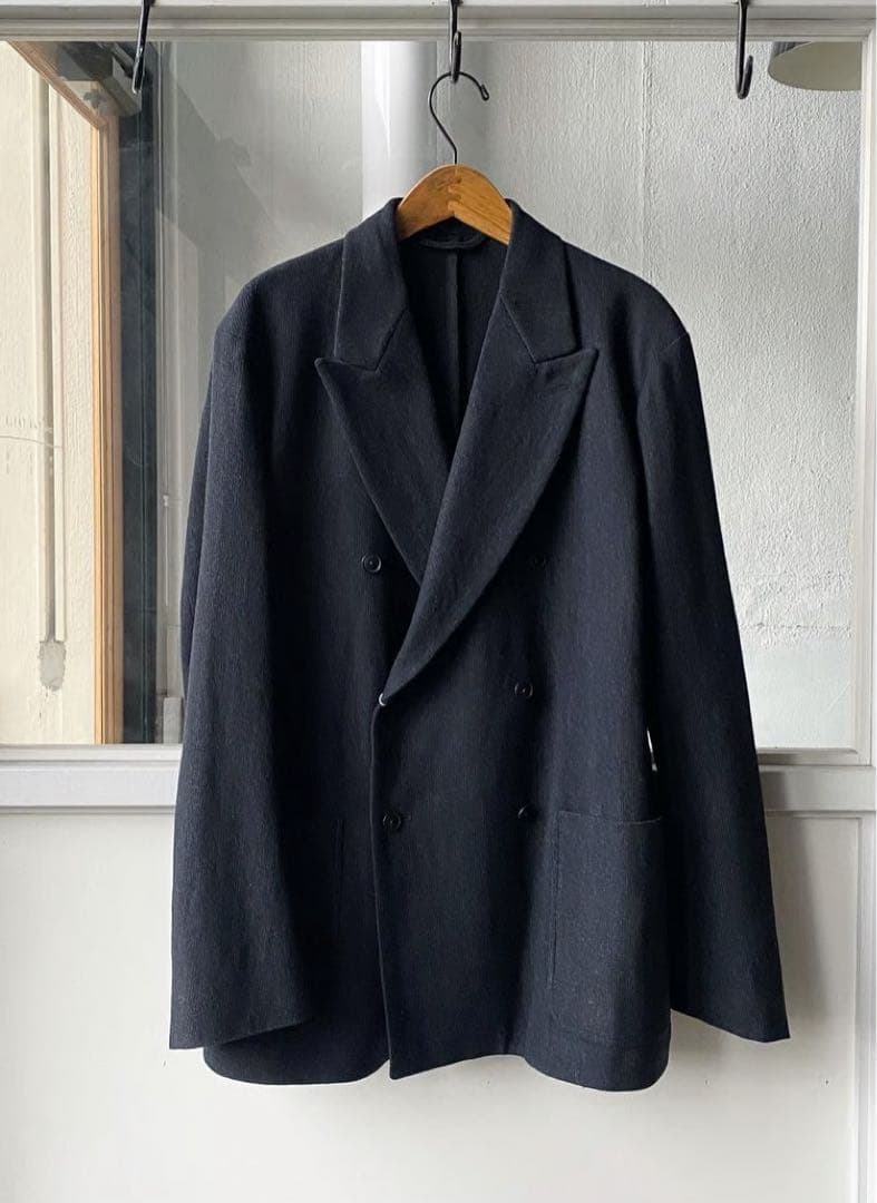 comoli リファインウールダブルセットアップ