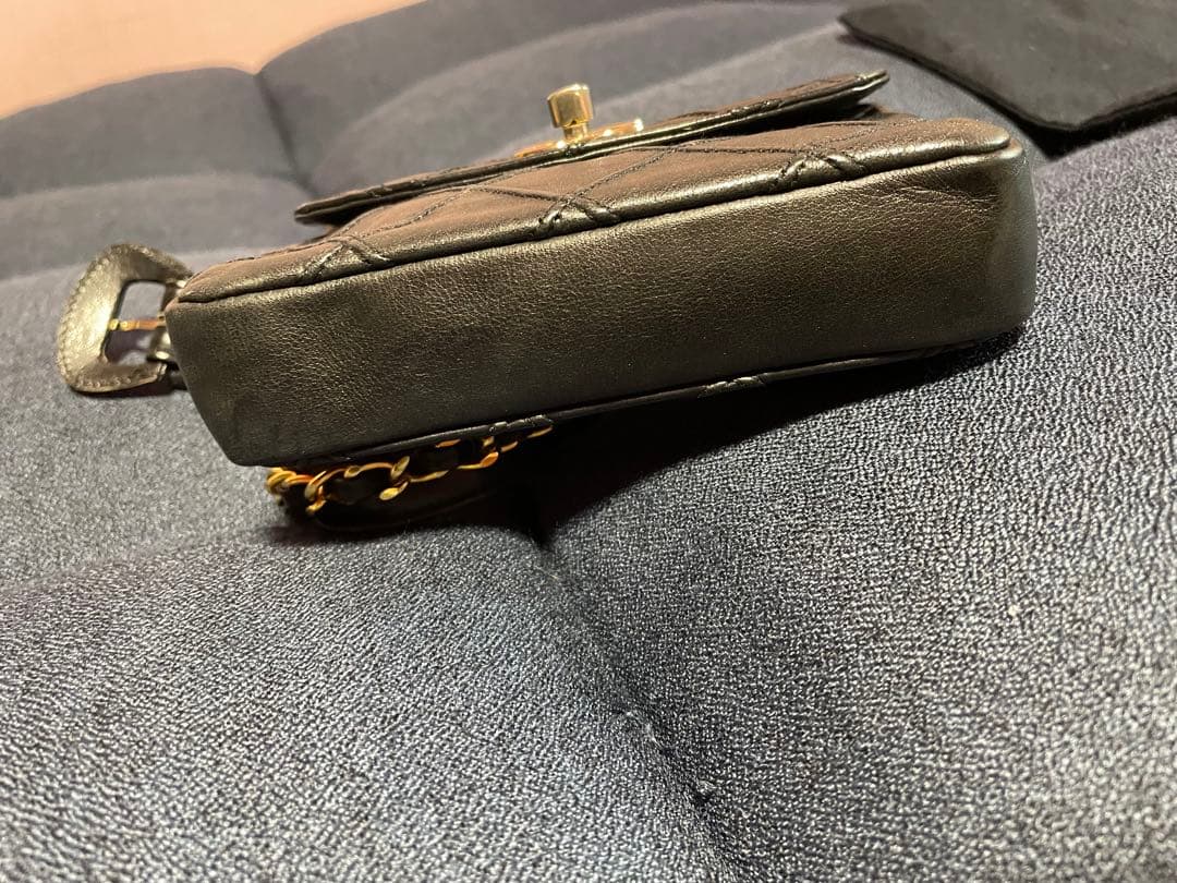 シャネルCHANEL ブラック ウエストポーチバッグ　ヴィンテージ