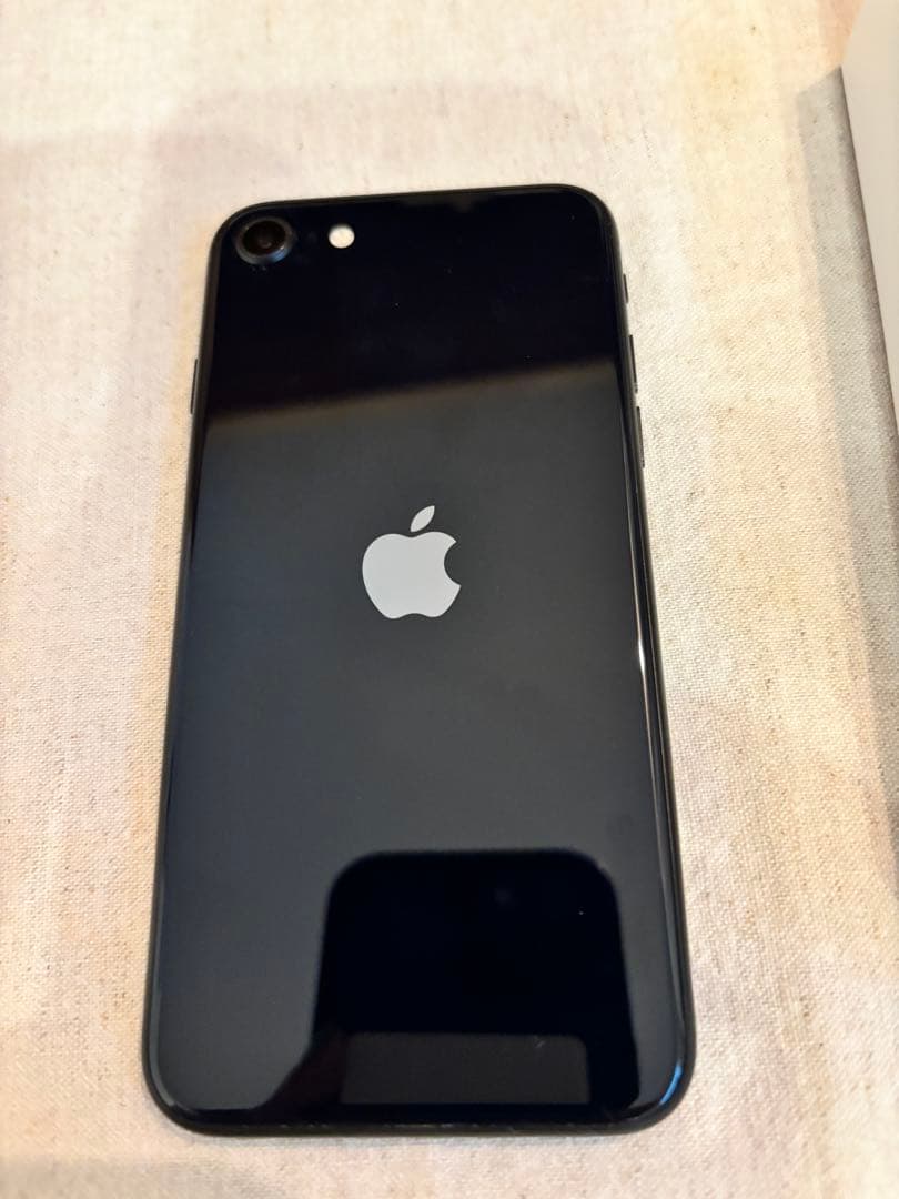 iPhone SE 第3世代 128GB｜SIMフリー｜美品｜ケース使用｜即発送