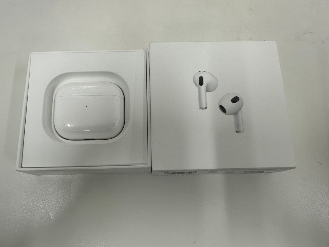 Apple AirPods (3rd) 本体 MME73J/A