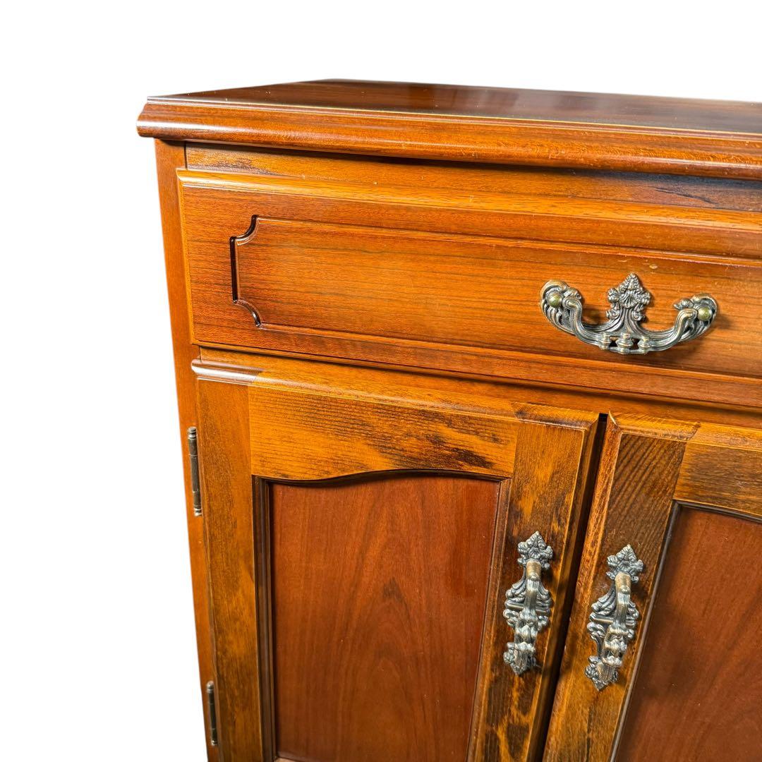 みきうみ　HR633 カリモク　コロニアル キャビネット　収納棚