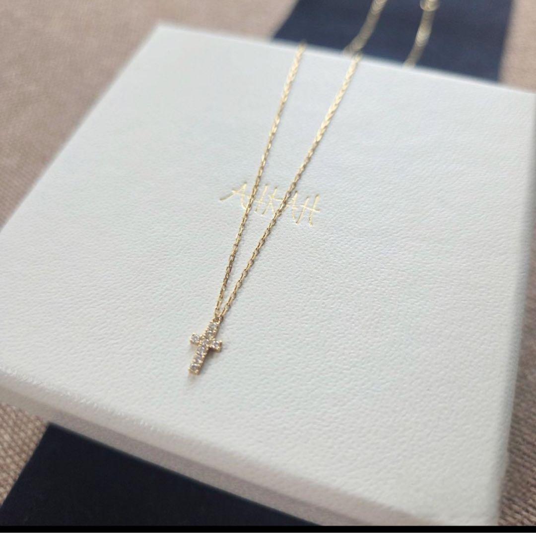 AHKAH k18クロスパヴェ ネックレス