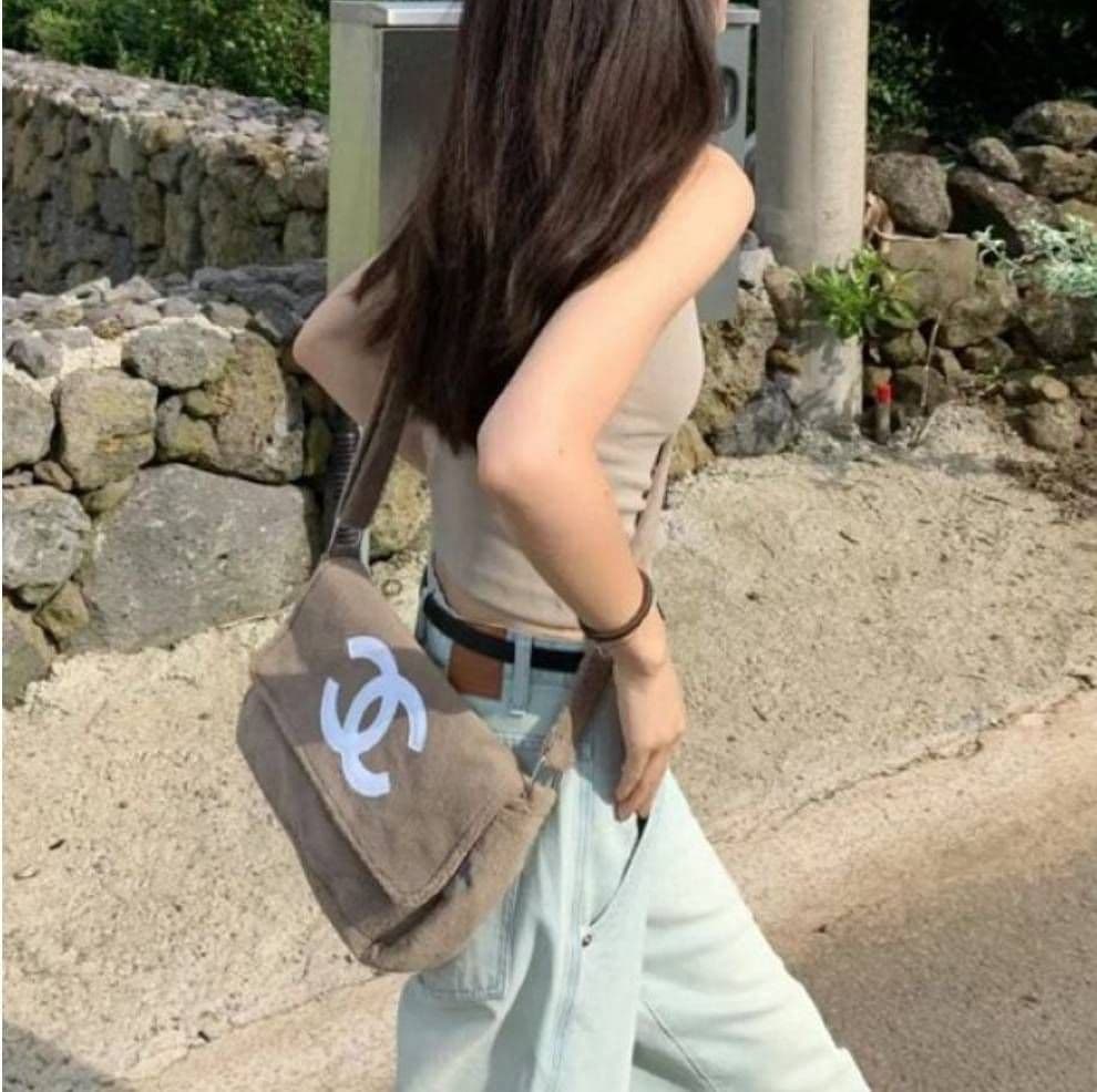 けーー ショルダーバッグ ベージュ ノベルティ