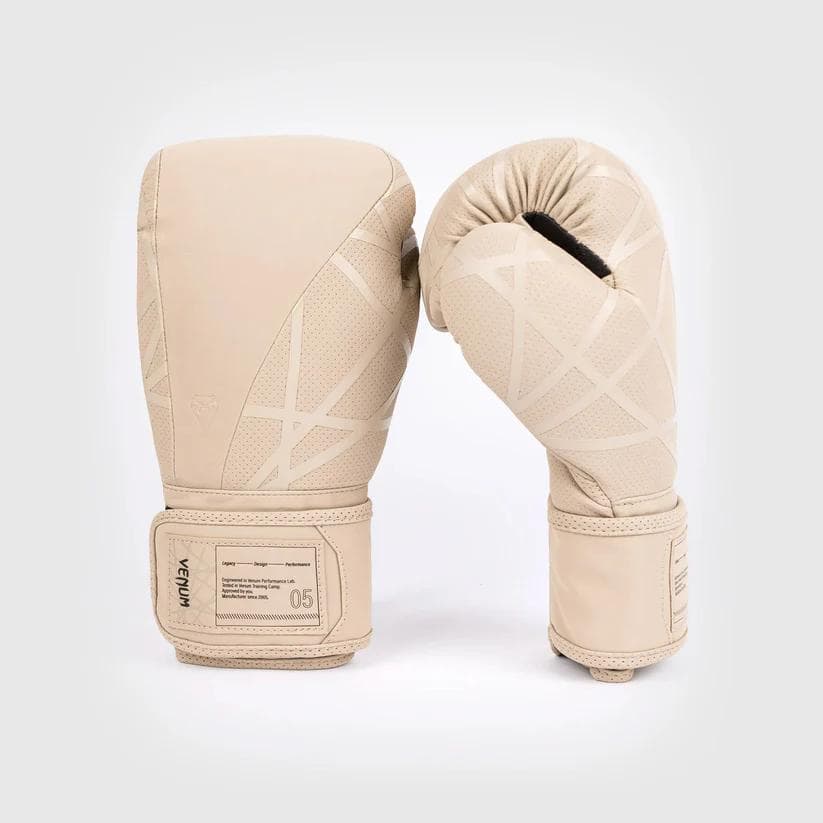 【未使用】Venum ボクシンググローブ 16oz