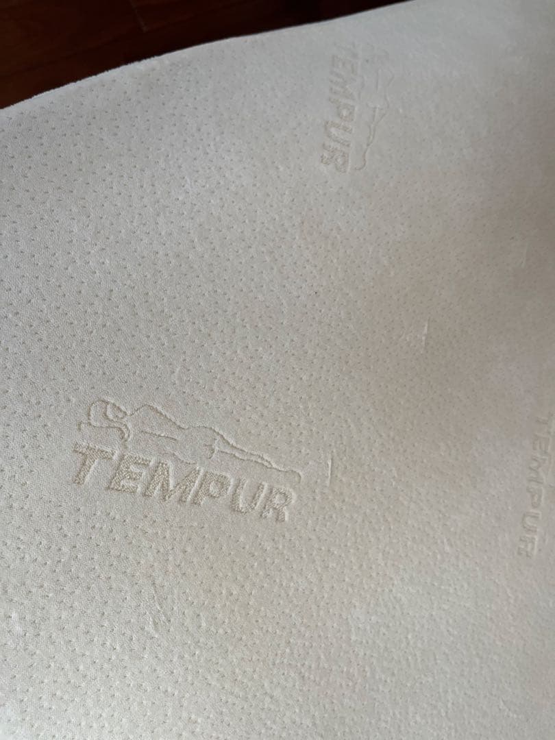 テンピュールマットレストッパー3,5厚　セミダブルサイズ　中古