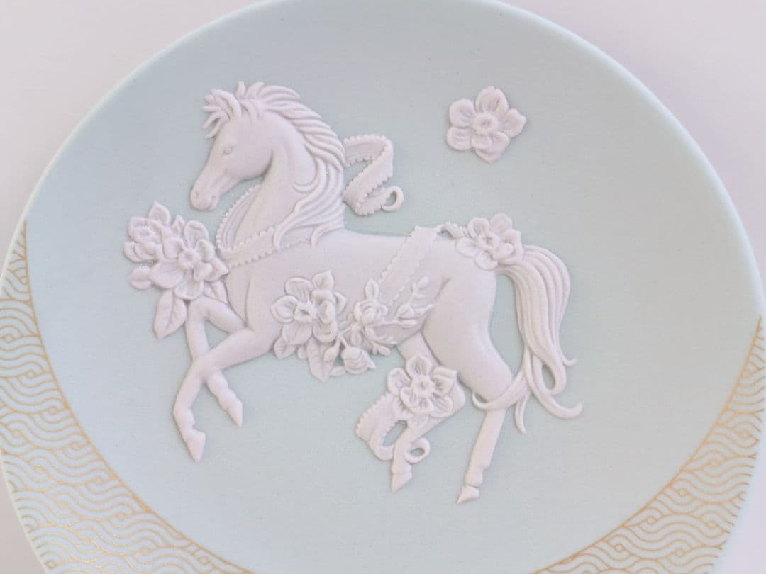 ◇訳あり◇完売品　ウェッジウッド　干支トレイ　馬