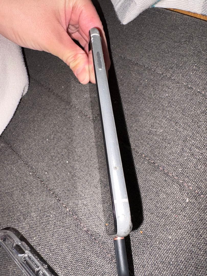 Apple iPhone XR ホワイト 本体　カメラ使用不可