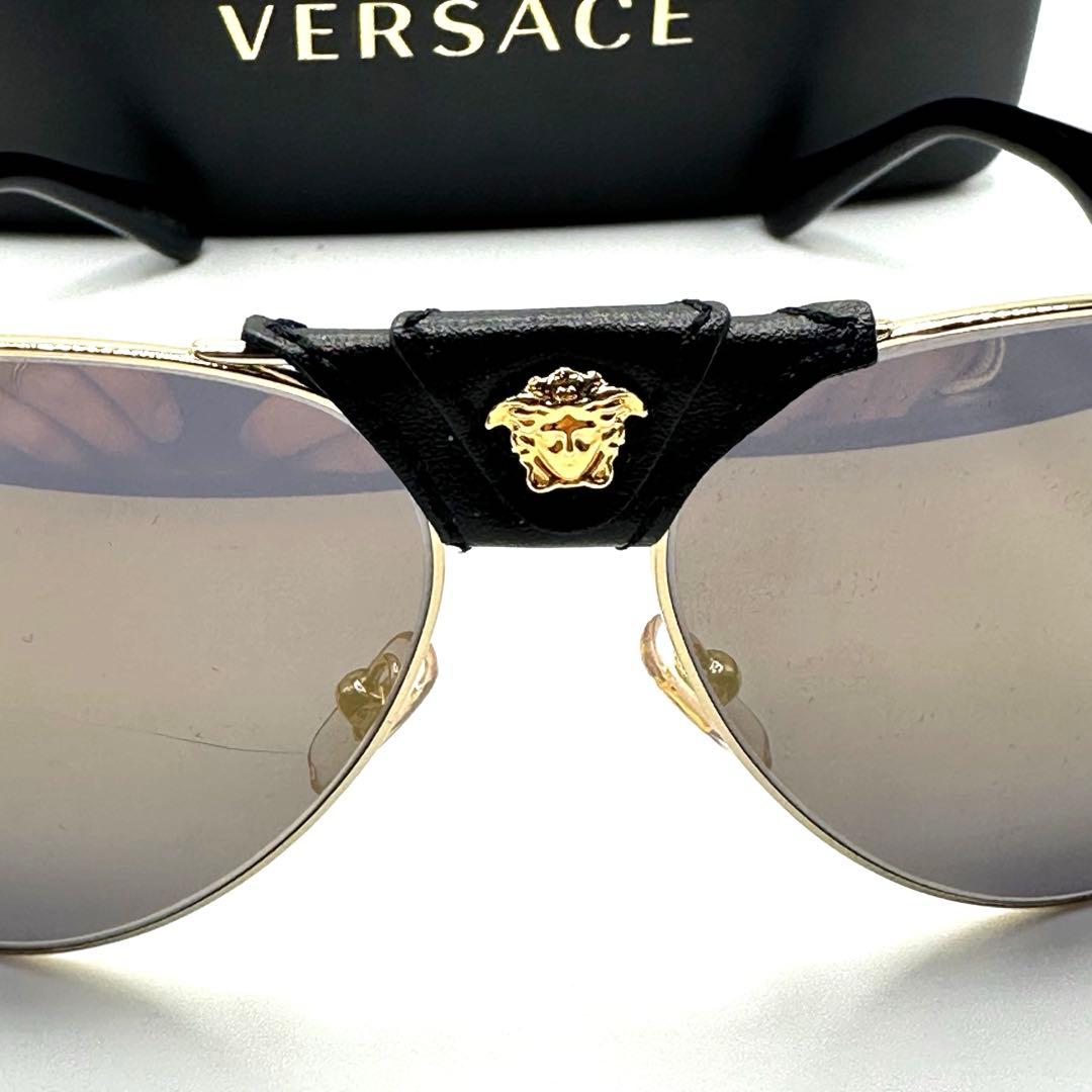 ヴェルサーチ　サングラス　メガネ　メデューサ　ブラック