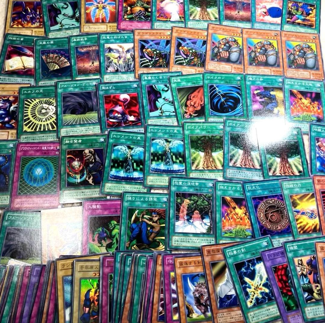 遊戯王 引退品 大量 まとめ売り レアカード 古いカード 多数