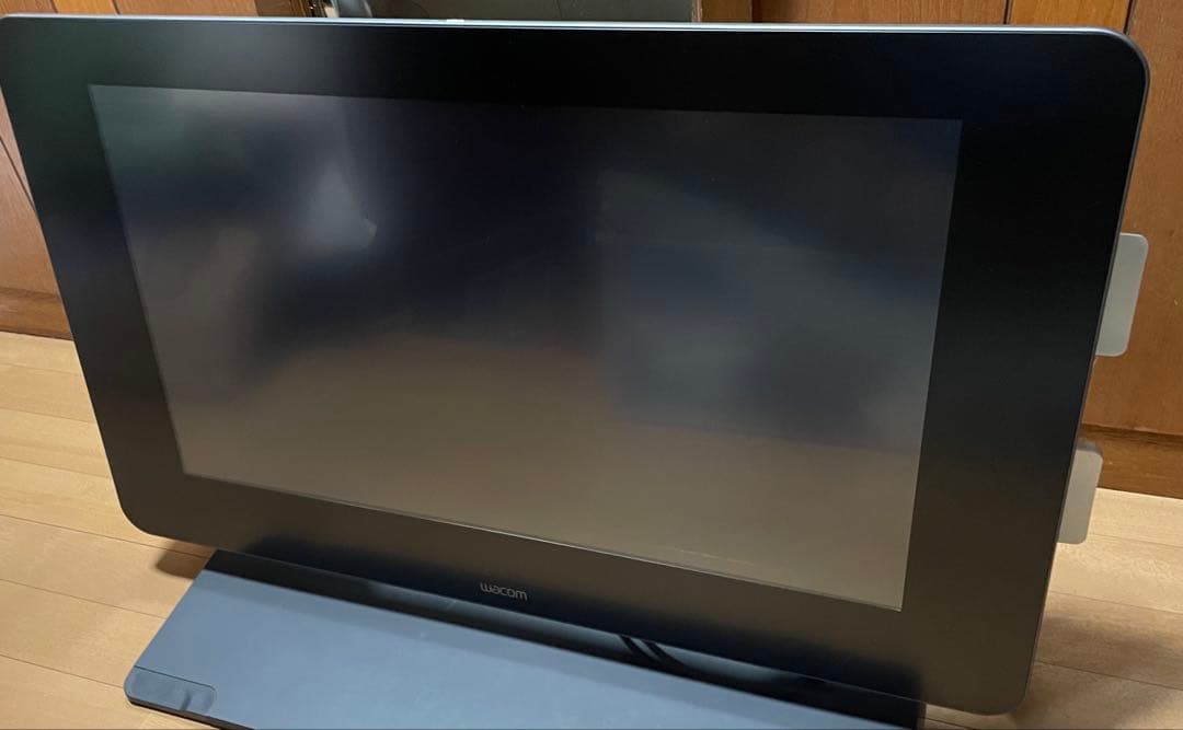 ワコム Cintiq 27QHD DTK-2700 液晶タブレット スタンド付
