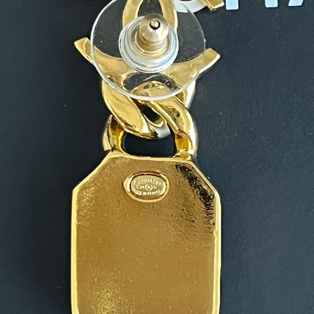 シャネル　ピアス　CHANEL 片耳 箱　ココマーク　クリスタル