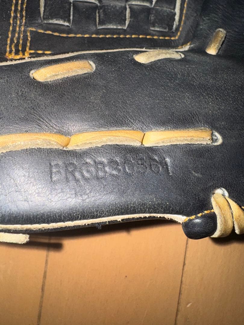 ZETT プロステイタス 軟式 内野手用 源田選手モデル ブラック 型良好