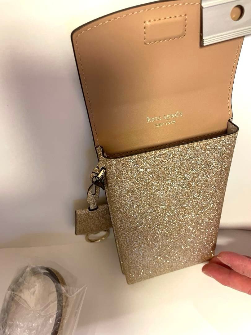 ケイトスペード♠️ ゴールド スマホショルダーバッグ　フォンクロスボディ